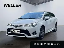 Weiß Gebraucht 2016 Toyota Avensis Edition-S Kombi | 14.849 € (Etwas zu teuer)