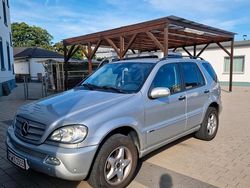 Silber Gebraucht 2004 Mercedes ML270 SUV | 6.250 €