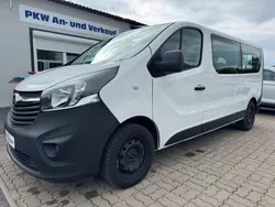 Weiß Gebraucht 2018 Opel Vivaro Van | 19.999 € (Teuer)