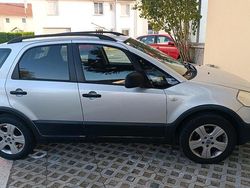 Grau Gebraucht 2008 Fiat Sedici Dynamic SUV | 5.500 €