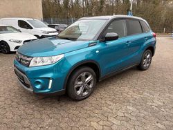 Blau Gebraucht 2016 Suzuki Vitara Comfort SUV | 8.800 € (Guter Preis)