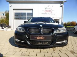 Schwarz Gebraucht 2010 BMW 320 Sport Line Kombi | 6.300 € (Guter Preis)