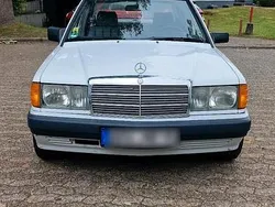 Weiß Gebraucht 2025 Mercedes 190 Limousine | 2.900 €