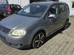 Grau Gebraucht 2005 VW Touran Van / Kleinbus | 750 € (Superpreis)