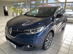 Blau Gebraucht 2015 Renault Kadjar Bose Edition SUV | 12.999 € (Fairer Preis)