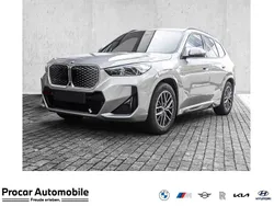 Silber Neu 2025 BMW iX1 M Sport SUV | 55.499 € (Fairer Preis)