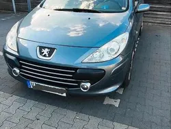 Grau Gebraucht 2006 Peugeot 307 CC Cabrio | 2.900 € (Fairer Preis)