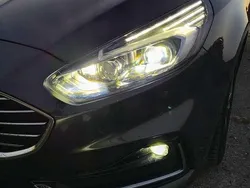 Grau Gebraucht 2020 Ford S-MAX S Van / Kleinbus | 27.000 € (Guter Preis)