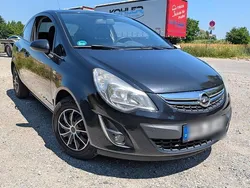 Schwarz Gebraucht 2012 Opel Corsa Edition Kleinwagen | 2.550 € (Guter Preis)