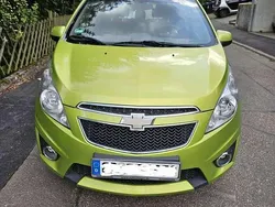Grün Gebraucht 2011 Chevrolet Spark LT Kleinwagen | 2.300 € (Guter Preis)