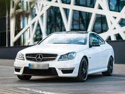 Weiß Gebraucht 2012 Mercedes C63 AMG AMG Coupé | 47.000 € (Teuer)