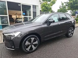 Grau Gebraucht 2023 Volvo XC60 Plus SUV | 47.880 € (Superpreis)