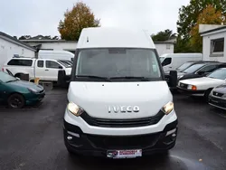 Weiß Gebraucht 2019 Iveco Daily Van / Kleinbus | 16.500 € (Fairer Preis)