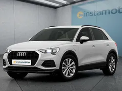 Weiß Gebraucht 2022 Audi Q3 S-Line SUV | 37.799 € (Etwas zu teuer)
