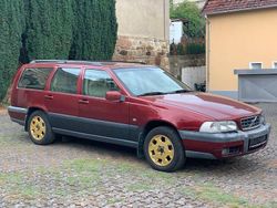 Rot Gebraucht 2000 Volvo XC70 Kombi | 3.700 €