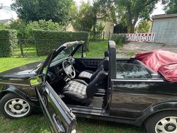 Schwarz Gebraucht 1989 VW Golf Cabriolet Cabrio | 7.300 €