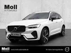 Crystal white / metallic Gebraucht 2023 Volvo XC60 Ultimate SUV | 52.980 € (Guter Preis)
