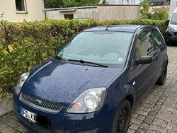 Blau Gebraucht 2008 Ford Fiesta Kleinwagen | 1.500 € (Etwas zu teuer)