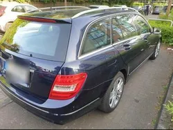 Blau Gebraucht 2011 Mercedes 220 Avantgarde Kombi | 8.200 €