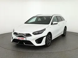 Weiß Gebraucht 2022 Kia Ceed Inspiration Kombi | 23.950 € (Fairer Preis)