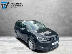 Schwarz Gebraucht 2012 VW Touran Match Van / Kleinbus | 8.777 € (Fairer Preis)