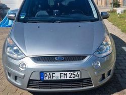 Silber Gebraucht 2007 Ford S-MAX Titanium Van / Kleinbus | 2.800 € (Fairer Preis)