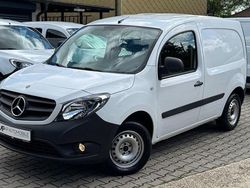 Weiß Gebraucht 2020 Mercedes Citan 108 Van / Kleinbus | 11.650 € (Fairer Preis)