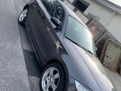 Grau Gebraucht 2005 BMW 116 Kleinwagen | 3.200 € (Fairer Preis)