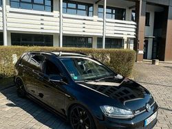 Schwarz Gebraucht 2015 VW Golf VII GTD Kombi | 11.250 € (Fairer Preis)