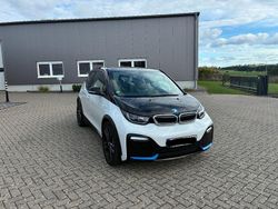 Weiß Gebraucht 2020 BMW i3 Sport Line Kleinwagen | 16.900 € (Fairer Preis)