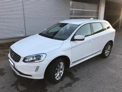 Weiß Gebraucht 2016 Volvo XC60 Summum SUV | 14.900 € (Fairer Preis)
