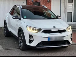 Weiß Gebraucht 2018 Kia Stonic SUV | 13.500 €