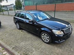 Schwarz Gebraucht 2011 Mercedes C180 Kombi | 4.350 €