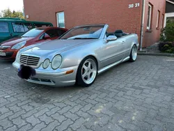 Silber Gebraucht 2003 Mercedes CLK430 Cabrio | 11.500 €