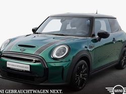 Grün Gebraucht 2023 Mini Cooper SE Classic Kleinwagen | 21.290 € (Fairer Preis)