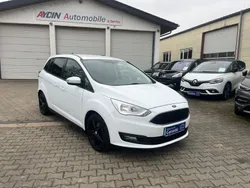 Frostweiß Gebraucht 2017 Ford Grand C-Max Cool & Connect Van / Kleinbus | 7.990 € (Superpreis)