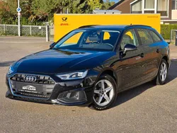 Schwarz Gebraucht 2023 Audi A4 Sport Kombi | 20.990 € (Guter Preis)