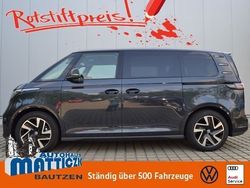 Blau Gebraucht 2023 VW ID. Buzz Pro Van / Kleinbus | 59.790 €