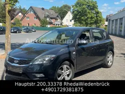 Grau Gebraucht 2011 Kia Ceed Edition 7 Kleinwagen | 2.499 € (Superpreis)