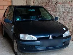 Schwarz Gebraucht 2003 Peugeot 106 Kleinwagen | 500 € (Superpreis)