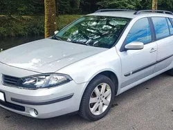 Platingrau Gebraucht 2006 Renault Laguna II Kombi | 490 € (Superpreis)