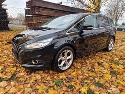 Schwarz Gebraucht 2018 Ford S-MAX Titanium Van / Kleinbus | 9.999 € (Fairer Preis)