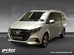 Hightechsilber metallic Gebraucht 2024 Mercedes V300 Style Van / Kleinbus | 70.870 €