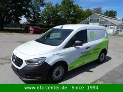 Weiß Gebraucht 2022 Mercedes Citan 108 Kombi | 14.901 € (Guter Preis)