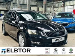 Schwarz Gebraucht 2019 Skoda Octavia Ambition Kombi | 12.980 € (Guter Preis)