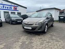 Grau Gebraucht 2011 Opel Corsa Satellite Kleinwagen | 3.800 € (Etwas zu teuer)