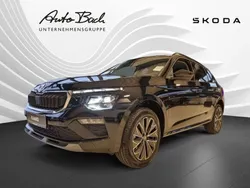 Schwarz (blackmagic perleffekt) Gebraucht 2025 Skoda Kamiq Tour SUV | 27.890 € (Fairer Preis)
