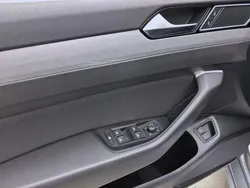 Silber Gebraucht 2020 VW Passat GTE Kombi | 19.977 € (Guter Preis)