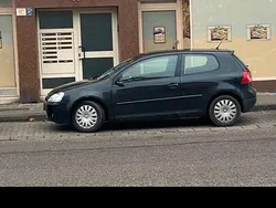 Schwarz Gebraucht 2006 VW Golf V | 1.700 € (Guter Preis)