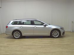 Silber Gebraucht 2022 VW Passat GTE Kombi | 15.980 € (Superpreis)